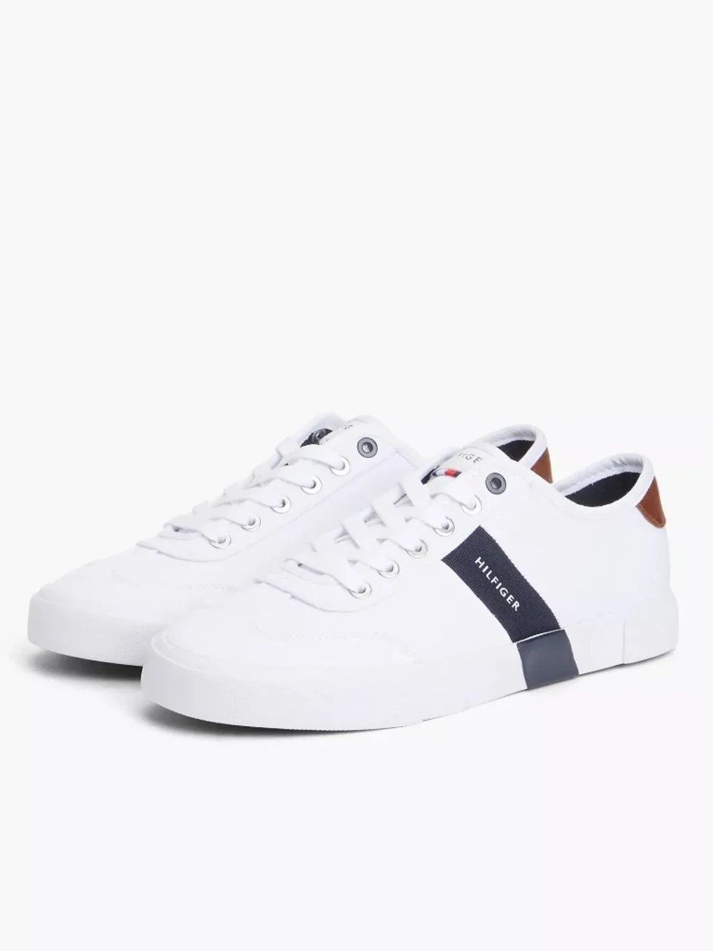 Tommy Hilfiger Men’s Canvas Low-Top Sneakers Shoes White, Size 12 (New)